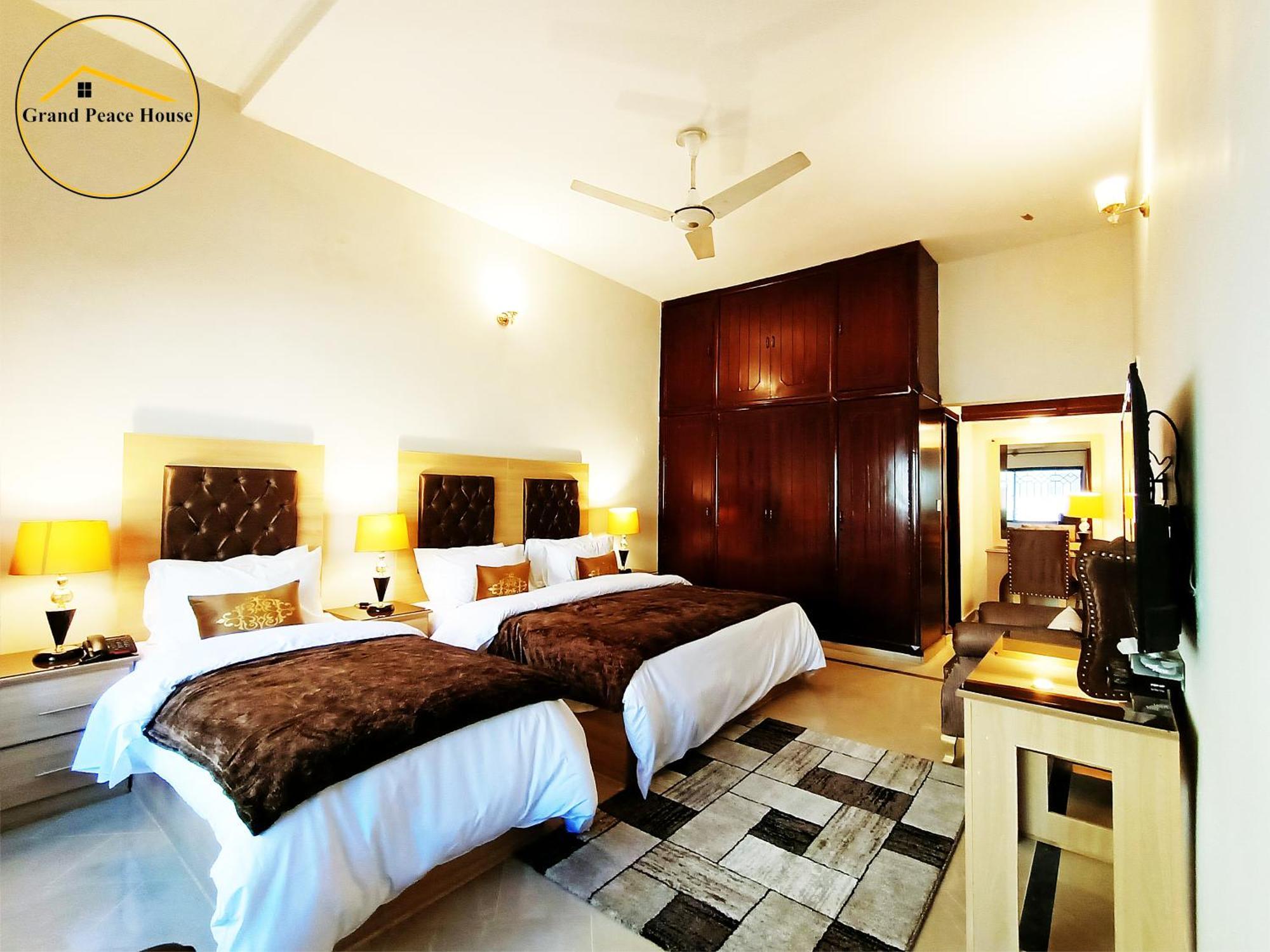 Grand Peace House I Bed and Breakfast Islamabad Exterior foto